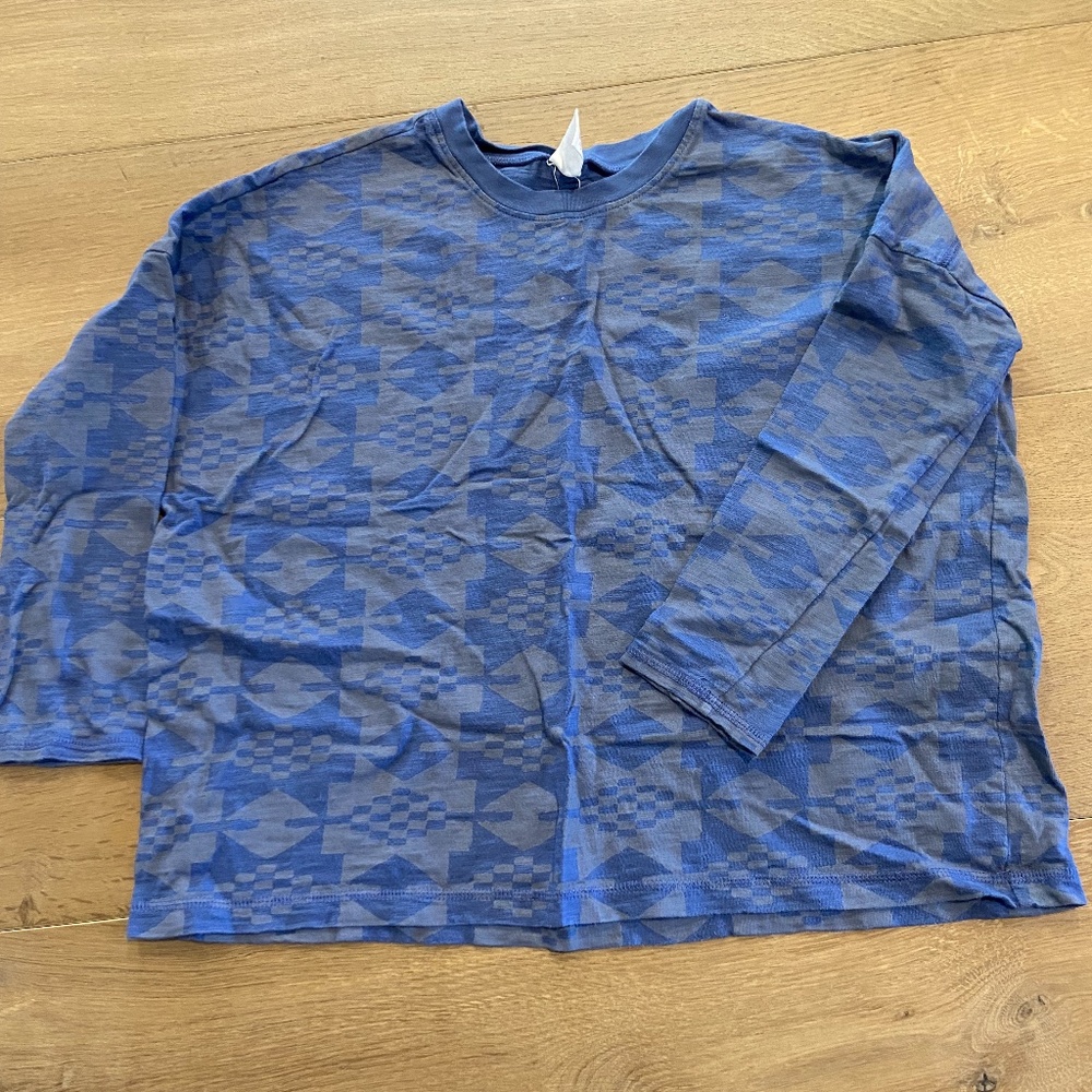 Tea Collection Girls Boxy tshirt size 10